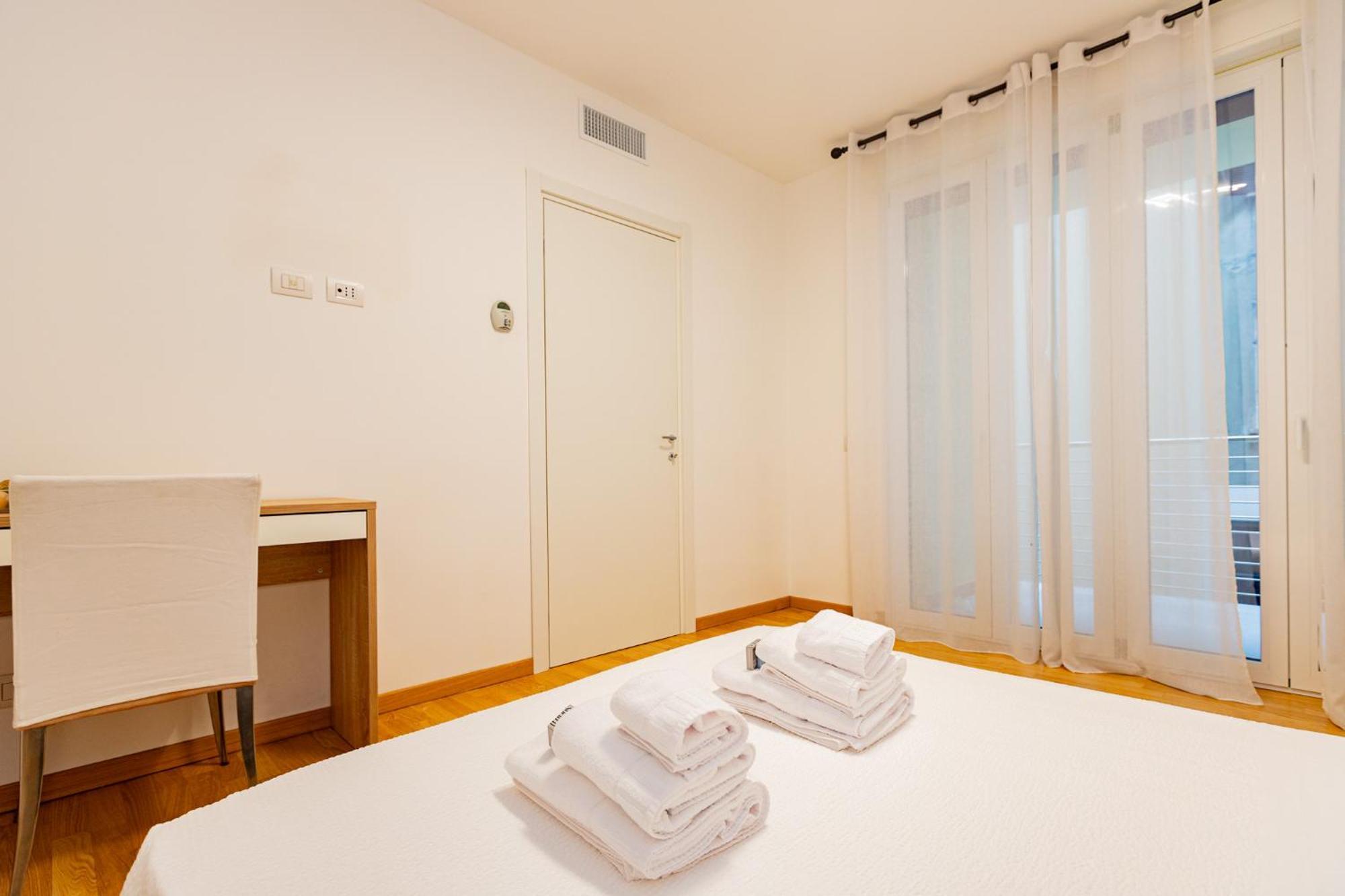 Premuda20 Milan Elegant Apartment Milão Exterior foto