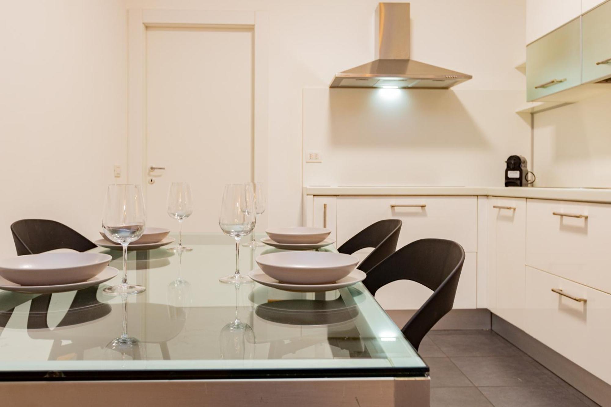 Premuda20 Milan Elegant Apartment Milão Exterior foto